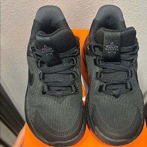 Nike Kids Black Sneakers